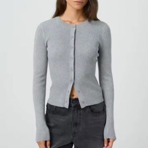 Cardigan Fit - Image 9