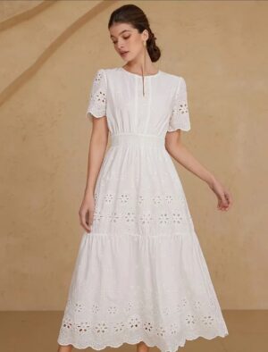 Vestido Blanco Bordado - Imagen 3