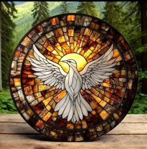 Arte de Vidrio Manchado del Espíritu Santo - Image 2