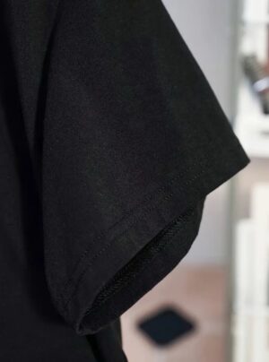 Camiseta Negra 🌸Flor de Cerezo🌸 - Imagen 3